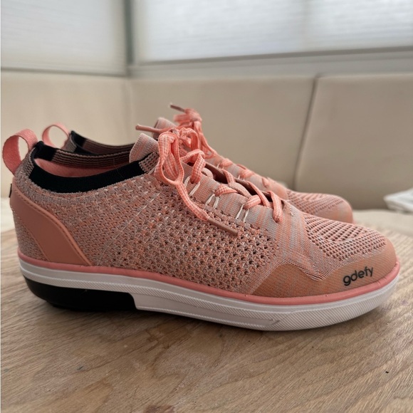 GDEFY By Gravity Defyer Women's PINK Jenni Athletic Shoes Size 8 - Picture 8 of 12